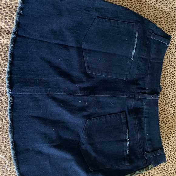 Leopard Side Panel w Patch Jean Skirt - Picture 3 of 9